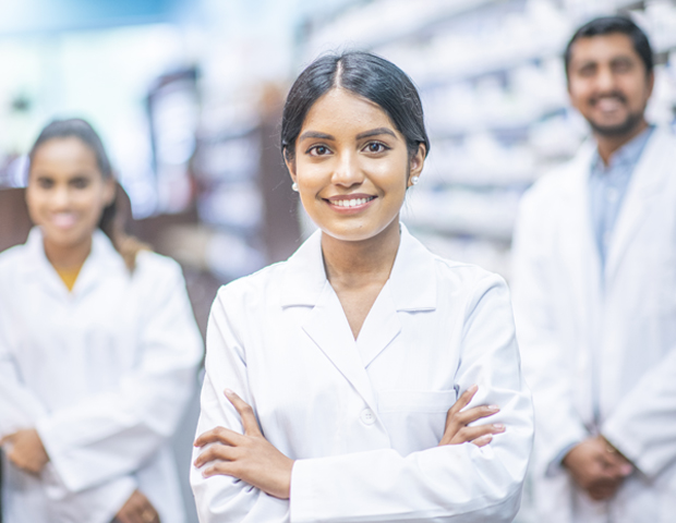 pharmacy team_s.jpg