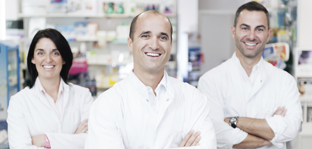 pharmacy team_s.jpg
